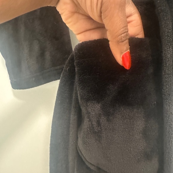 GUC Black Victoria’s Secret Robe - Picture 3 of 3